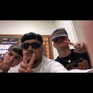 Meet your Posher, Eli